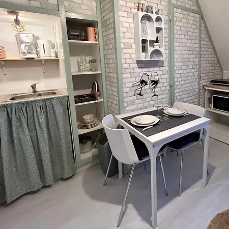 Le Petit Cocon Apartment *